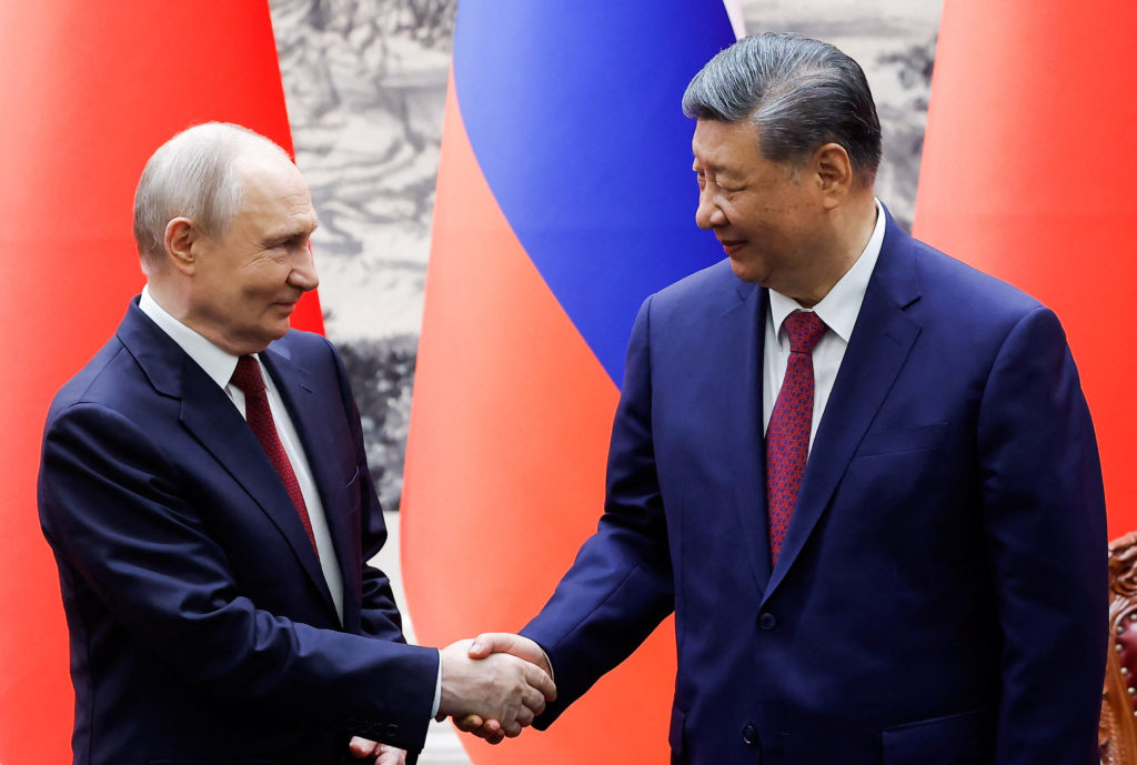 Владимир Путиний том найдвар нурав: Сибирийн хийн хоолойн гэрээ дахин хойшилжээ